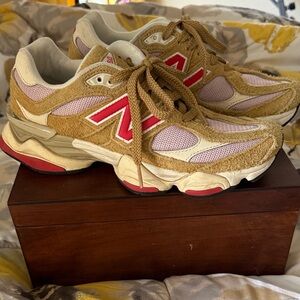 New Balance Women’s Tan, Pink and Red Retro Runner Sneakers